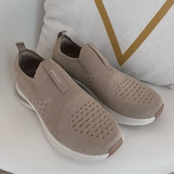 Easy Spirit x Denise Austin EasyWalk EMOVE Walking Shoe US 8.5 NEW MSRP $89 - Picture 3 of 9